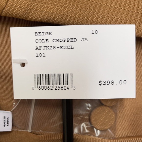 Intermix cropped blazer - Picture 8 of 13